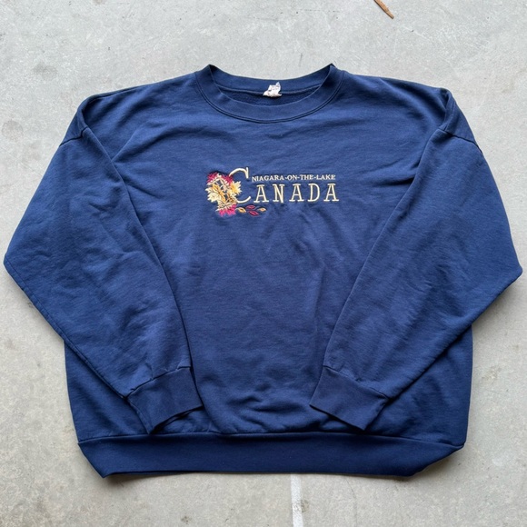 Vintage Embroidered Canada Crewneck - Picture 1 of 4